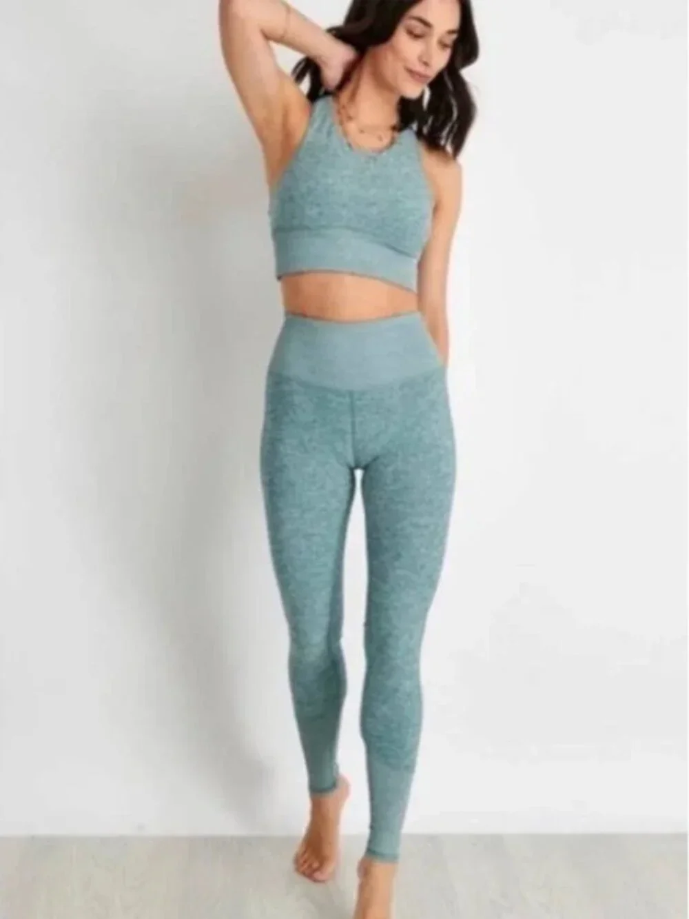 Alo Yoga Alosoft High Waist Lounge Leggings in Seagrass Green, size XS.